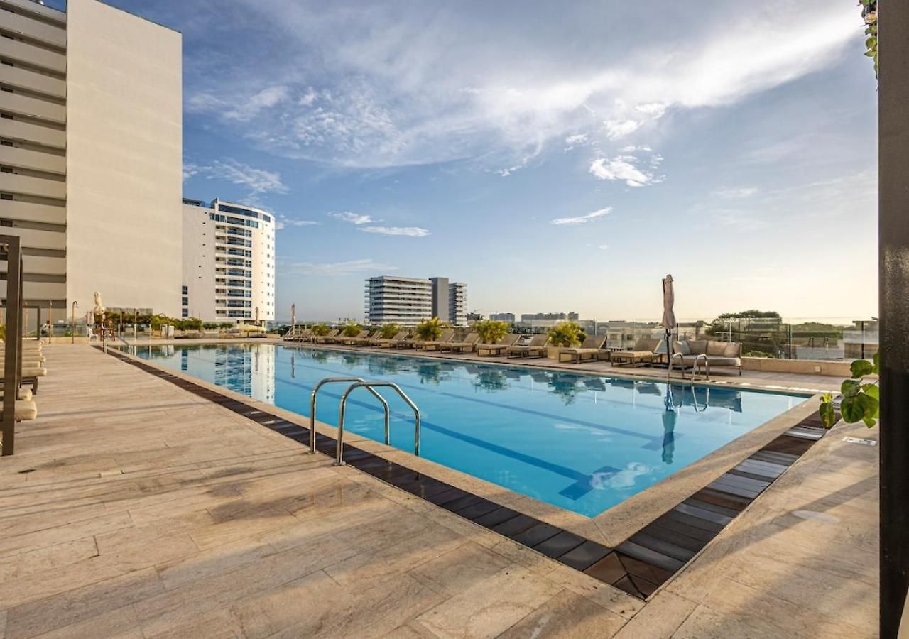 Apartsuite In Apartahotel Cartagena