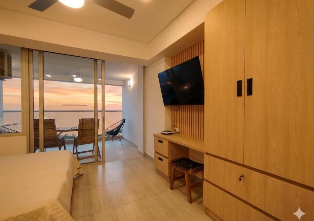 Apartsuite In Apartahotel Cartagena