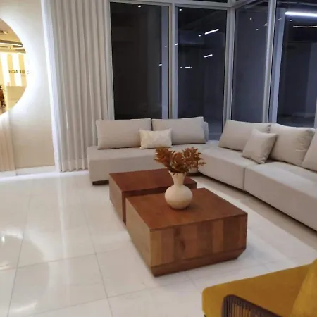 Apartsuite In *